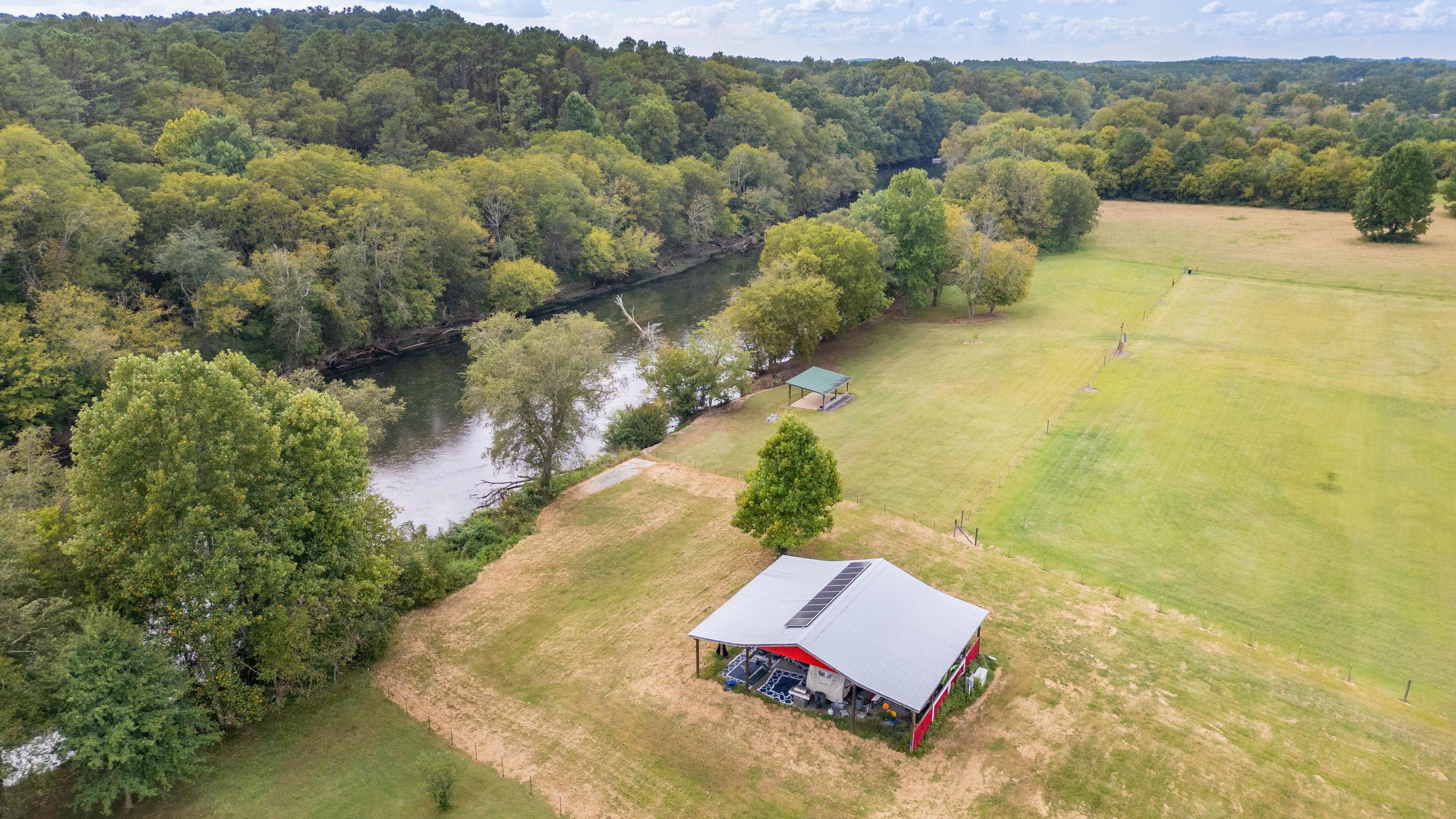 A beautiful property in  Ooltewah, TN